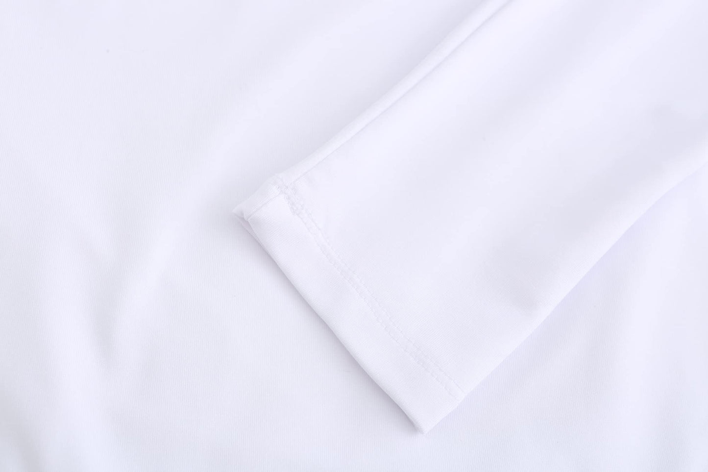 SSLR White Turtleneck Women Thermal Shirts Turtle Neck Long Sleeve Fleece Lined Winter Slim Fitted Mock Neck Base Layer (Medium, White)