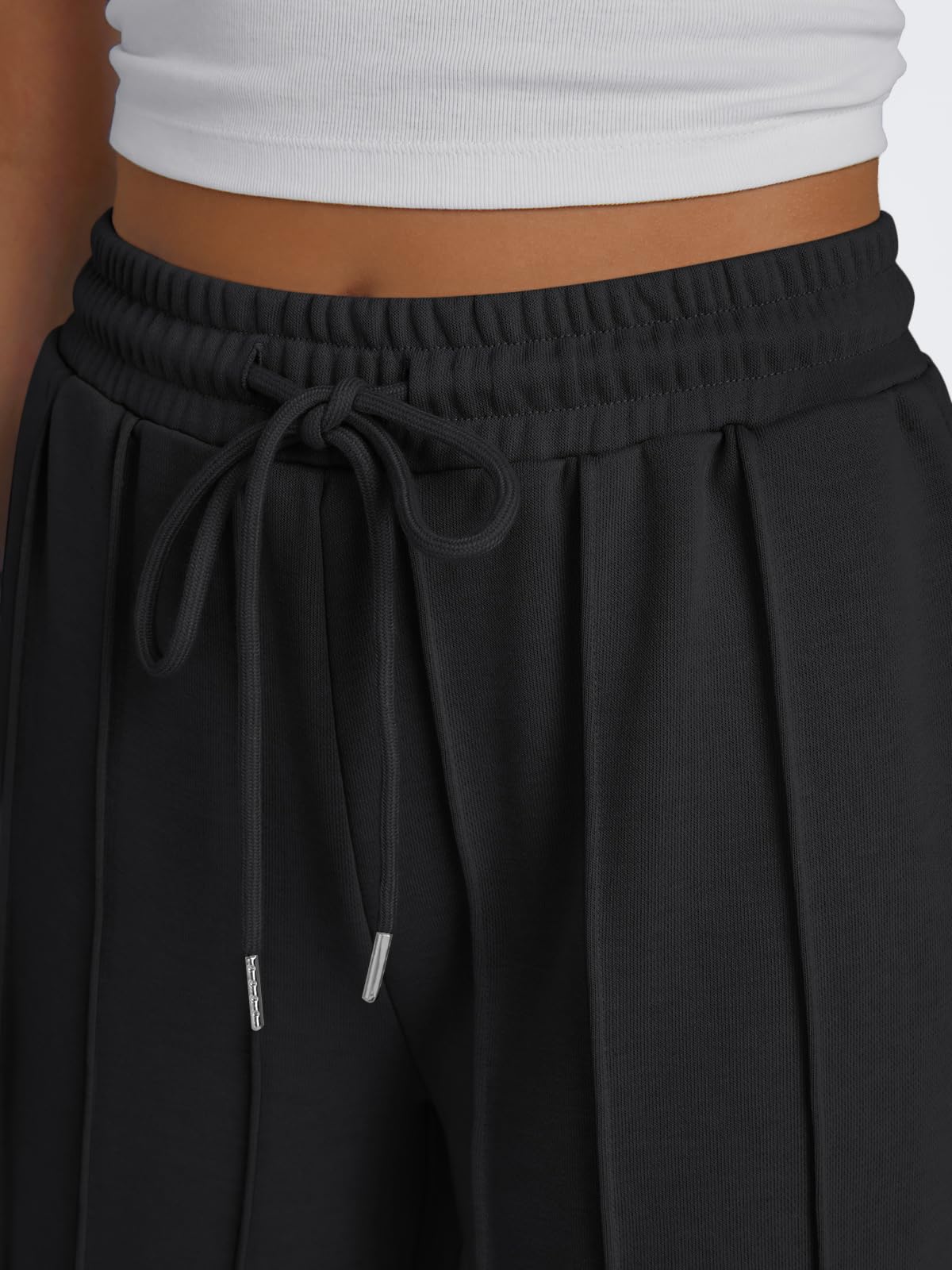Trendy Queen Womens Wide Leg Sweatpants Baggy Flared Drawstring Lounge Pants Fall Winter Clothes with Pockets, Black, M