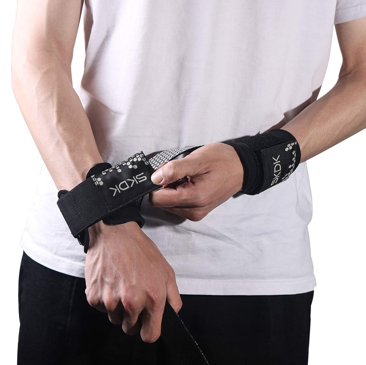 SKDK Strong Cotton Power Lifting Straps Wrist Grips-Deadlift Straps with Neoprene Wrist Padded and Anti-Skid Silicone-for Weightlifting Bodybuilding, Strength Training Pull UP(Pair) (Gray)