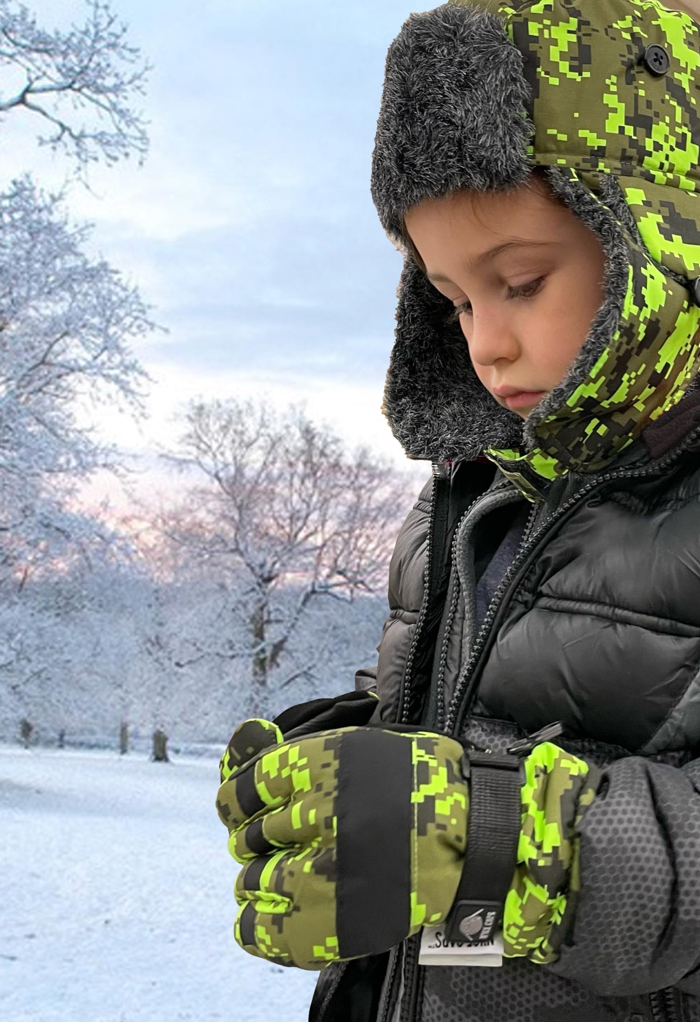 N'Ice Caps Kids Winter Trapper Hat Warm Large Ear Flaps (Black 1, 6-8 Years)