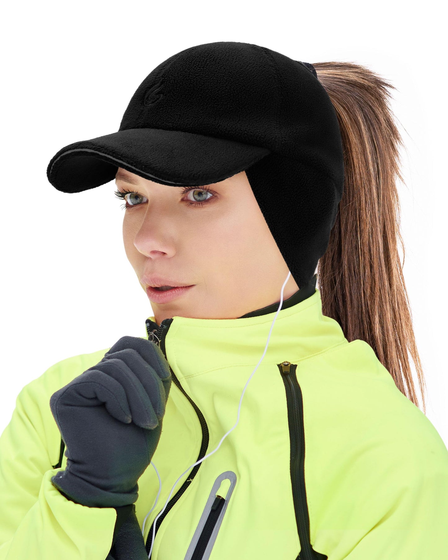Gisdanchz Winter Running Gear for Women, Cold Weather Running Hat with Ponytail Hole Winter Ponytail Hat with Ear Flaps for Women Ladies Reflective Running Accessories Baseball Hat, Black XS/S