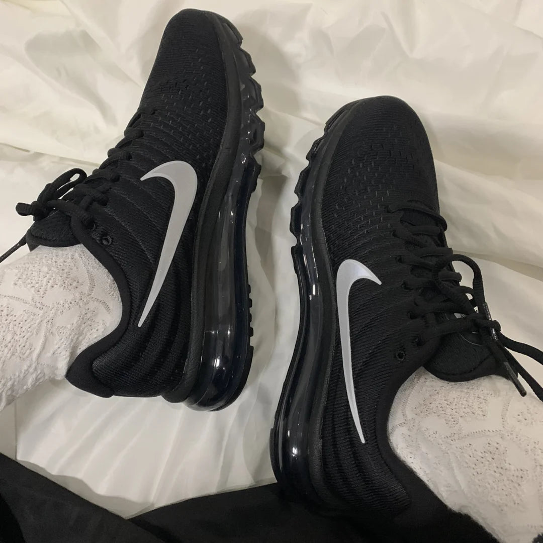 Nike Air Max 2017 Low Top Casual Shoes