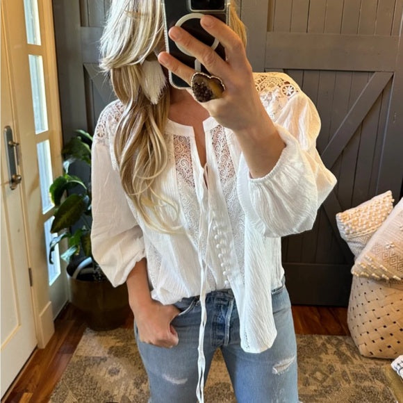 Robinson Canyon White Lace Blouse