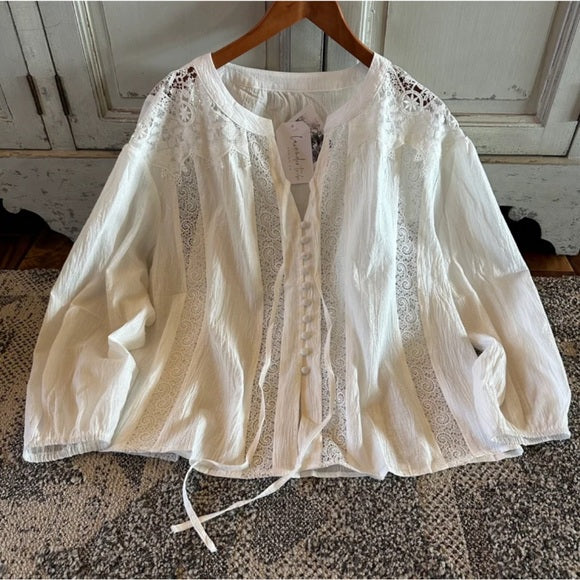 Robinson Canyon White Lace Blouse