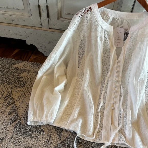 Robinson Canyon White Lace Blouse