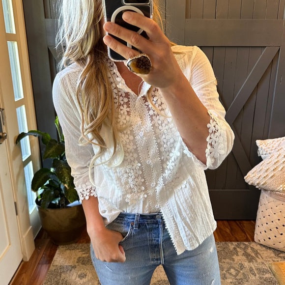 Stellan White Lace Mock Neck Blouse